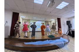 Спектакли первоклассников удались!