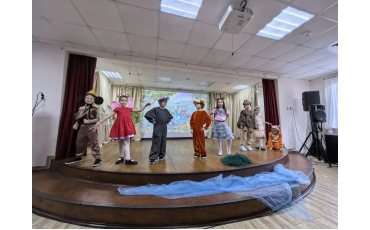 Спектакли первоклассников удались!