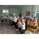 Будущие первоклассники в гостях у четвероклассников! Будущие первоклассники в гостях у четвероклассников!